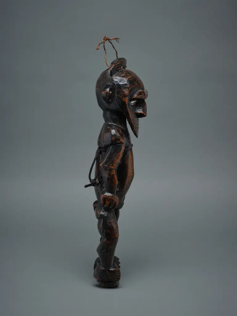 African wooden male figure, Image 1++